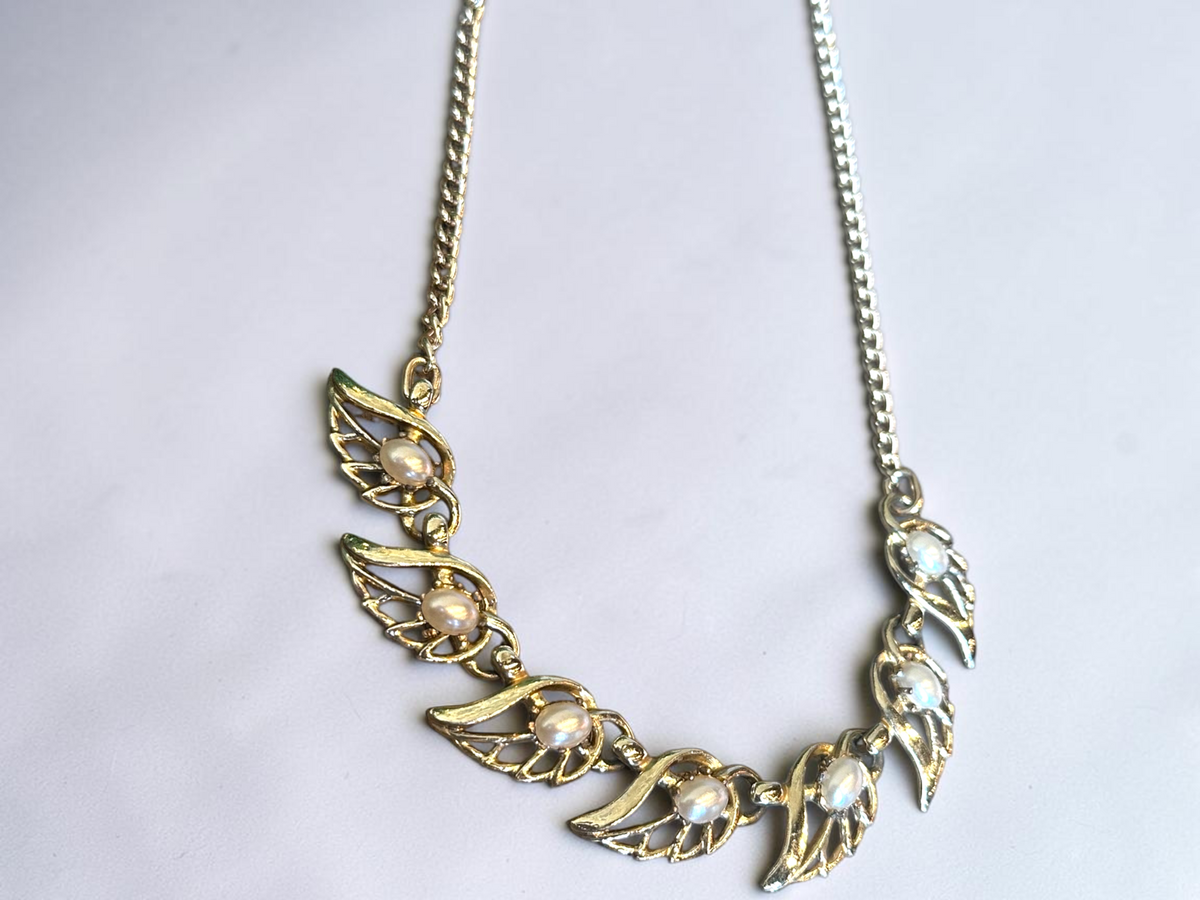 The Pearl Whisperer necklace