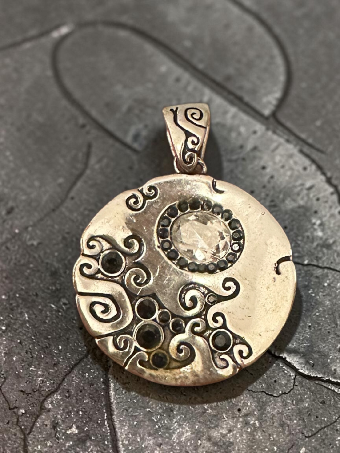 Style 1 - Silver Celtic swirl disc pendant with crystal centre